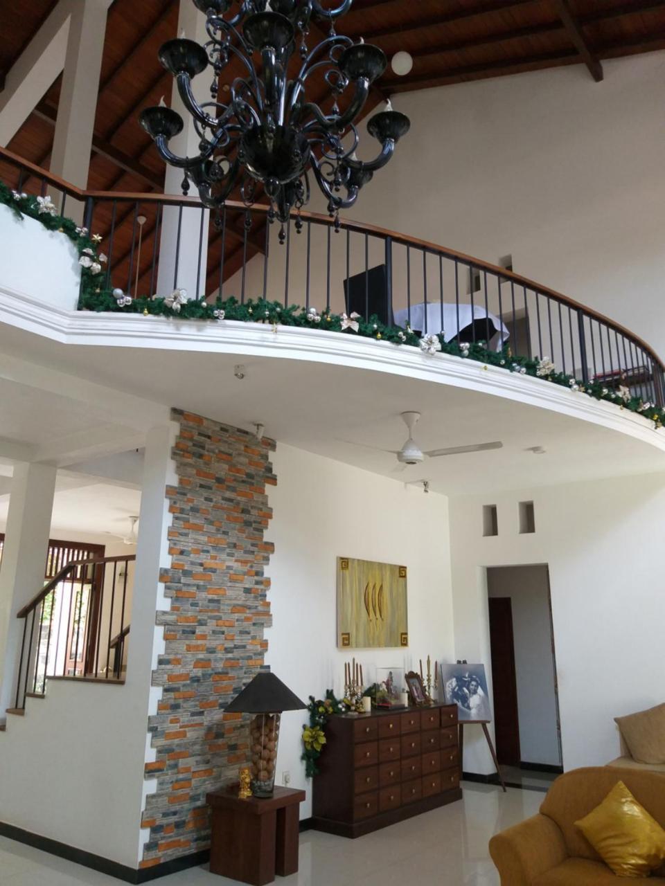 Cosy Nest Home Stay 니곰보 객실 사진